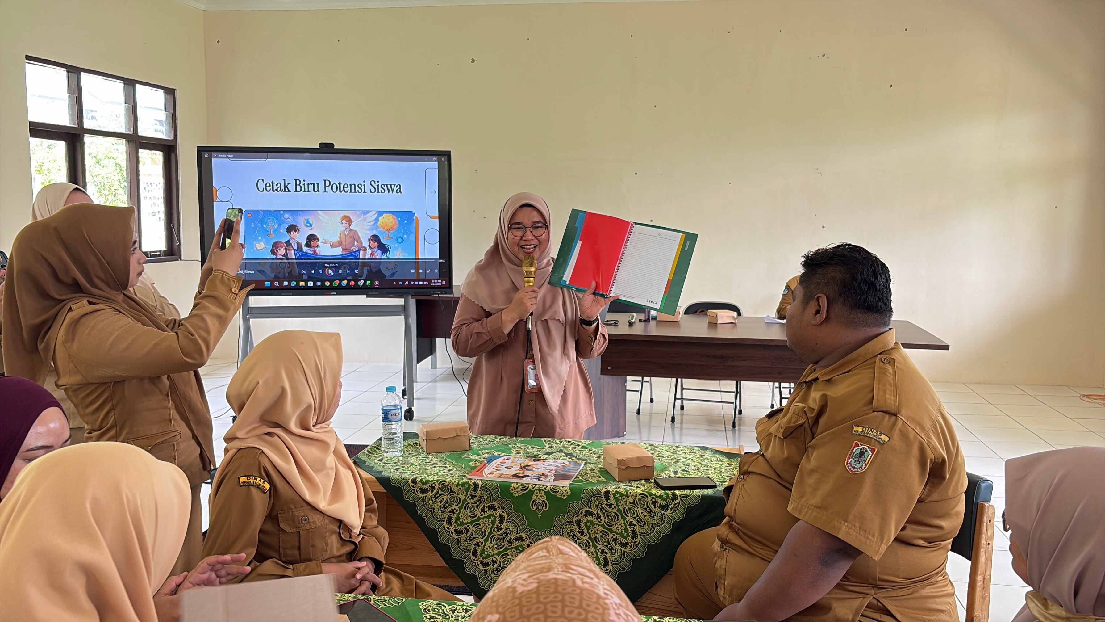 Rapat Rapor Pendidikan